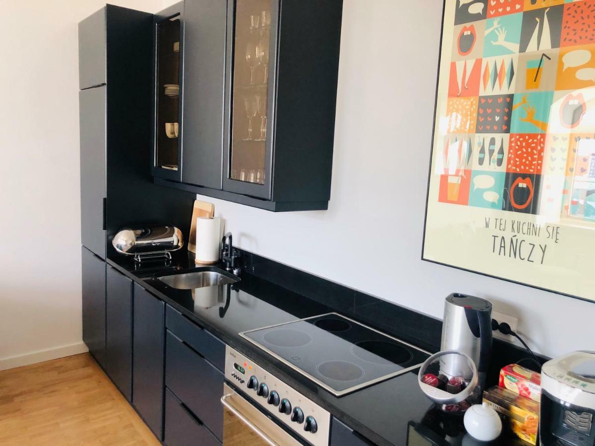 St. Florian Apartament Варшава Экстерьер фото